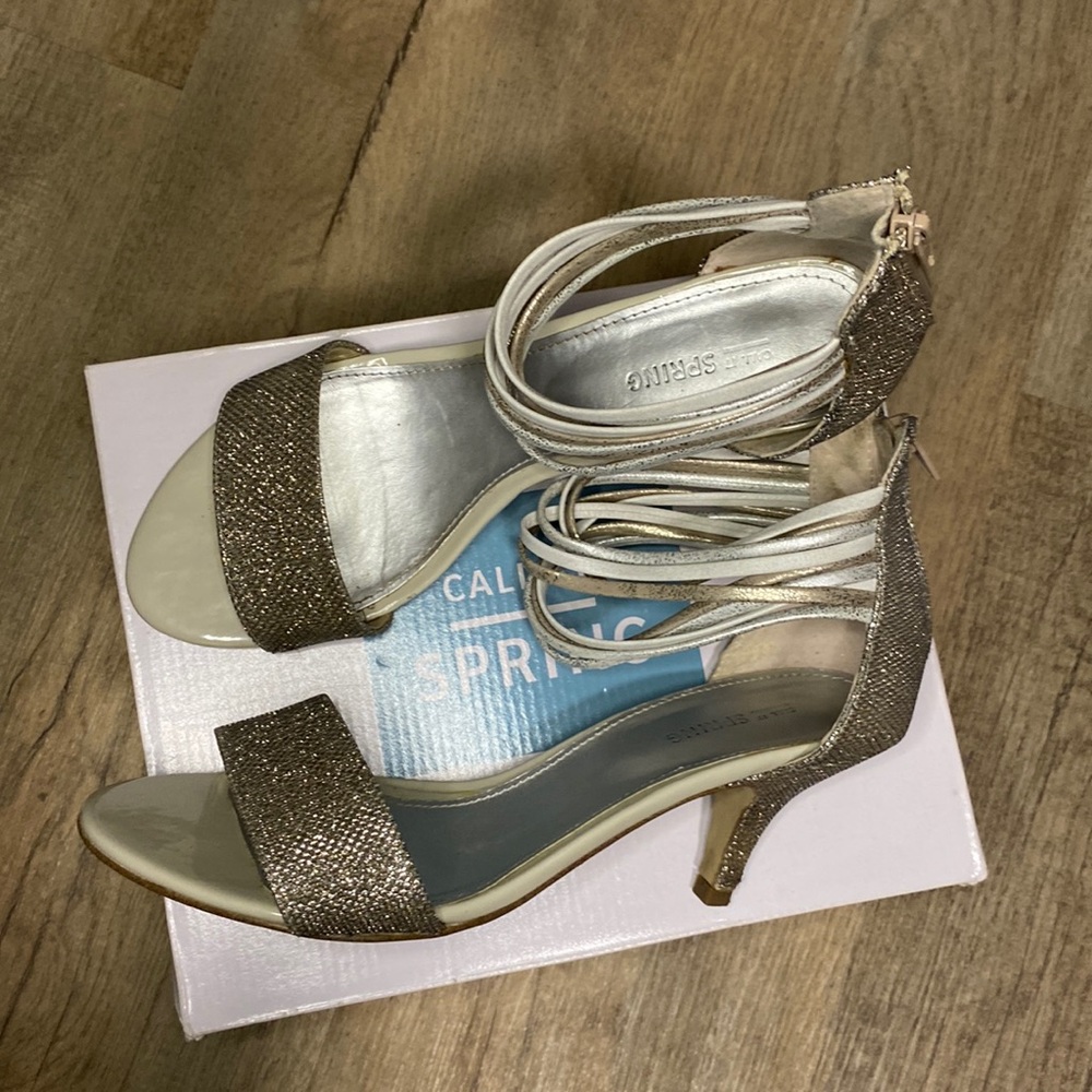 Call it Spring Gilliane sparkly low heeled sandals gold size 9
